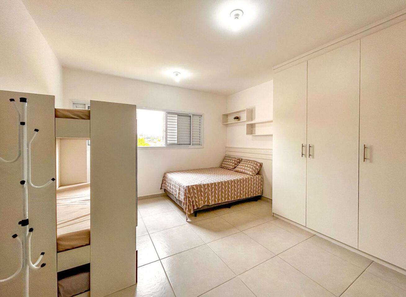 Apto Com Otima Localizacao - Sp Apartment